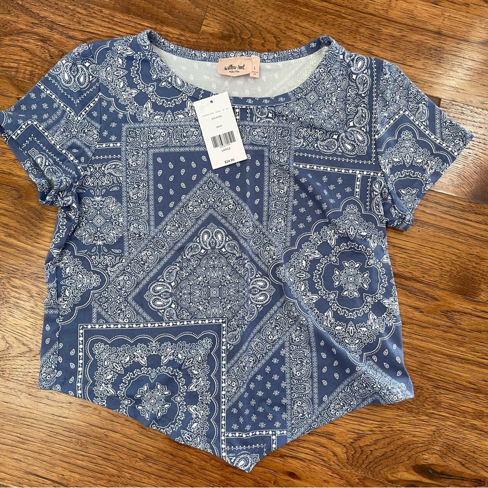 Willow and root shirt